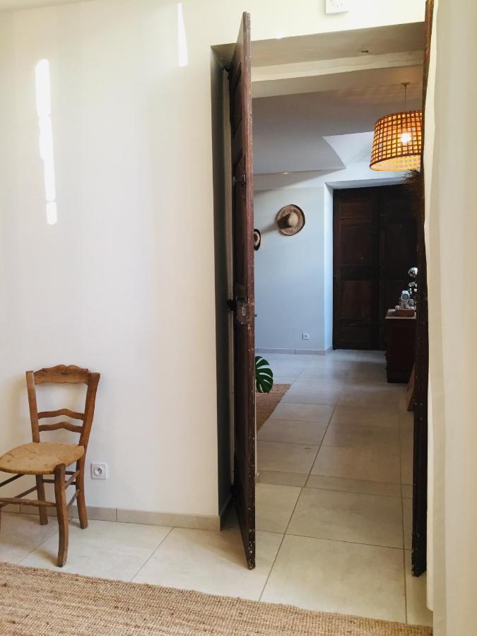 Ferme St Pierre Suite avec chambre et salon privé Chabeuil Extérieur photo