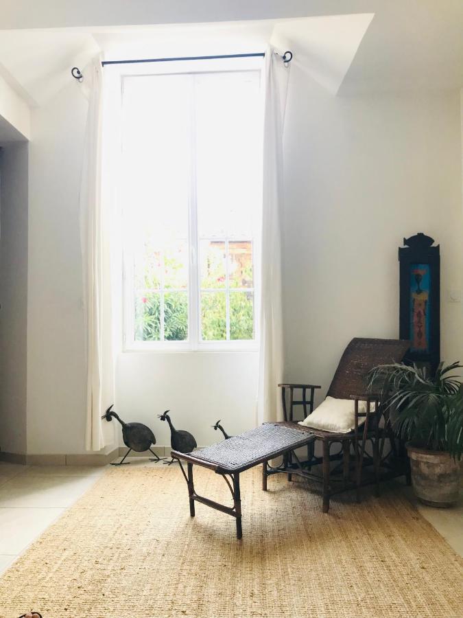 Ferme St Pierre Suite avec chambre et salon privé Chabeuil Extérieur photo