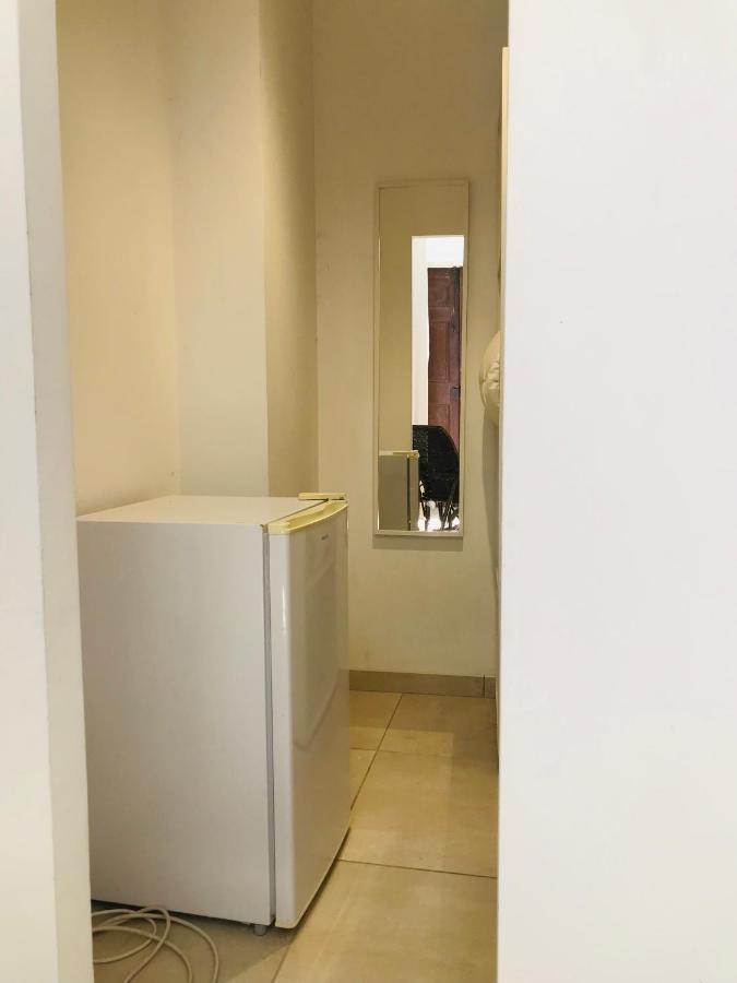 Ferme St Pierre Suite avec chambre et salon privé Chabeuil Extérieur photo